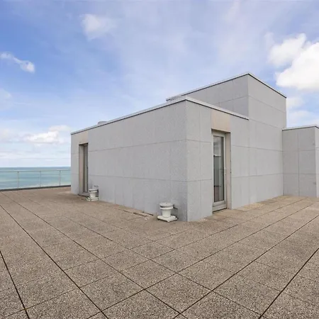 Apartment Beautiful Rooftop With Sea View