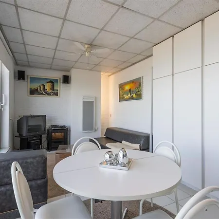 Beautiful Rooftop With Sea View Apartment *
